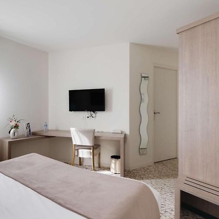 Brit Hotel Alghotel Cancale Luaran gambar